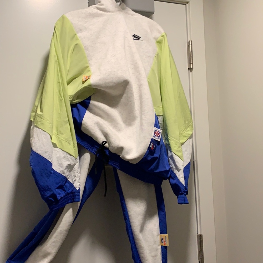 NIKE sweats set NWT